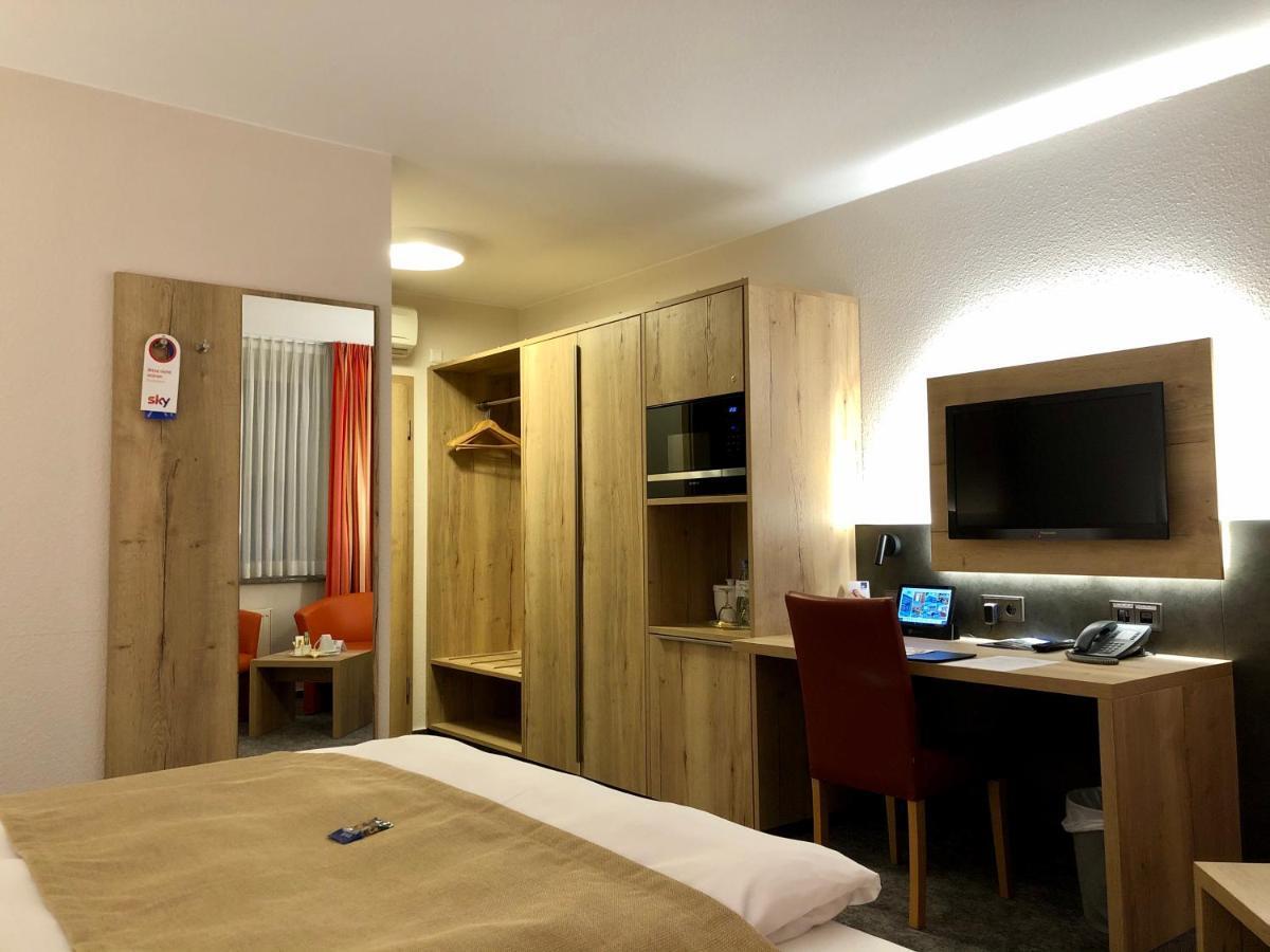 Hotel Merkur Landstuhl Luaran gambar